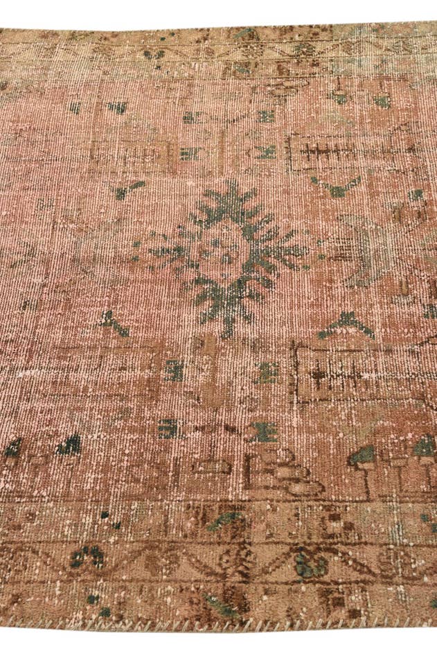 Detail image of 125cm x 180cm Hand Knotted Ultra Vintage Persian Wool Rug