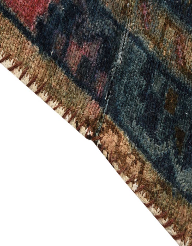 Detail image of 5' x 9' 1  Hand Knotted Ultra Vintage Persian Wool Rug