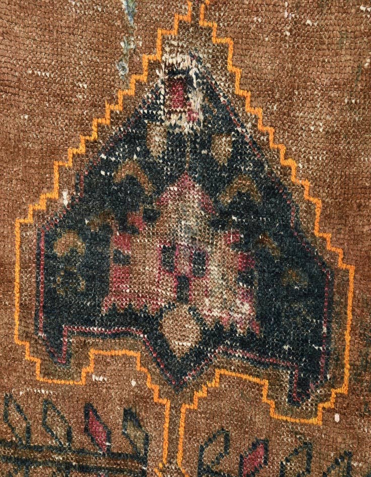 Detail image of 5' x 9' 1  Hand Knotted Ultra Vintage Persian Wool Rug