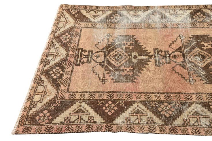 Detail image of 4' x 6' 7 Hand Knotted Ultra Vintage Persian Wool Rug