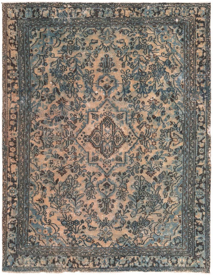 Detail image of 6' 6 x 9' 8 Hand Knotted Ultra Vintage Persian Wool Rug