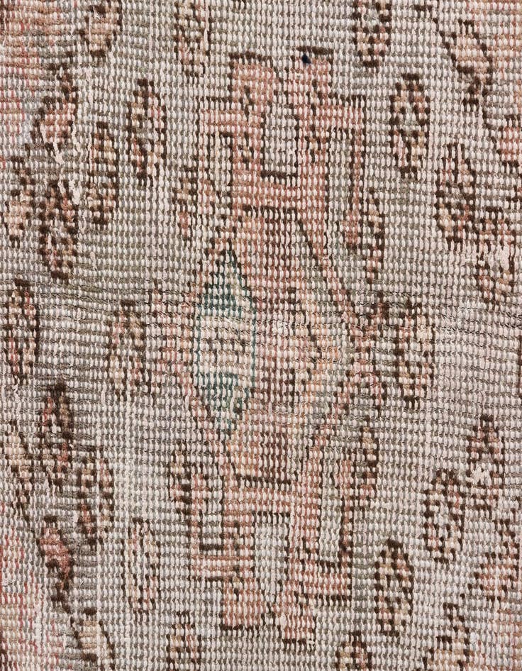 Detail image of 4' 7 x 6' 5  Hand Knotted Ultra Vintage Persian Wool Rug