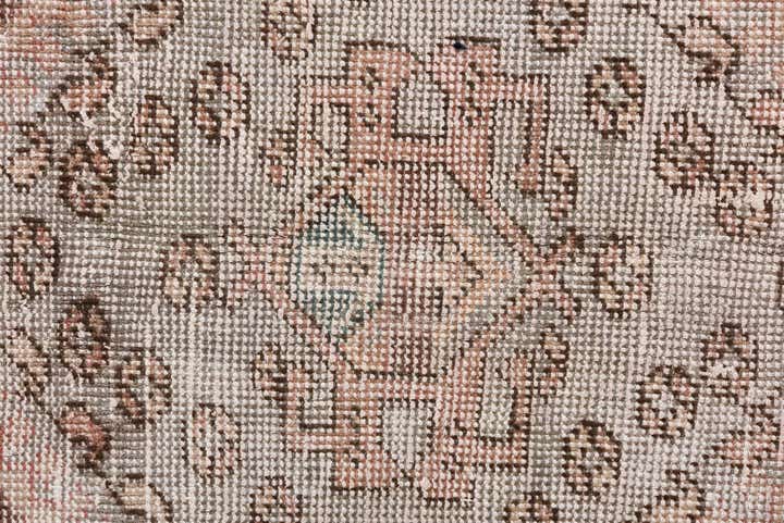 4' 7 x 6' 5 Hand Knotted Ultra Vintage Persian Wool Rug