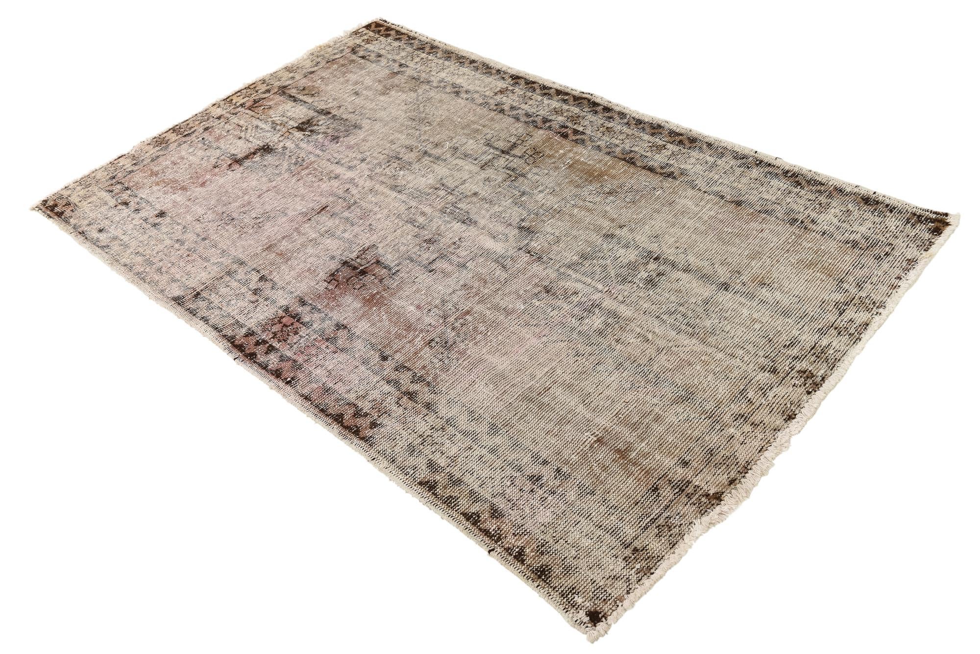 4' x 6' 5 Hand Knotted Ultra Vintage Persian Wool Rug
