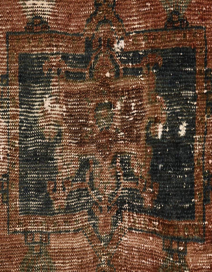 Detail image of 4' 6 x 6' 3  Hand Knotted Ultra Vintage Persian Wool Rug