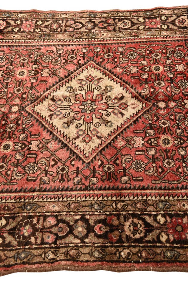Detail image of 4' 10 x 8' 10 Hand Knotted Ultra Vintage Persian Wool Rug
