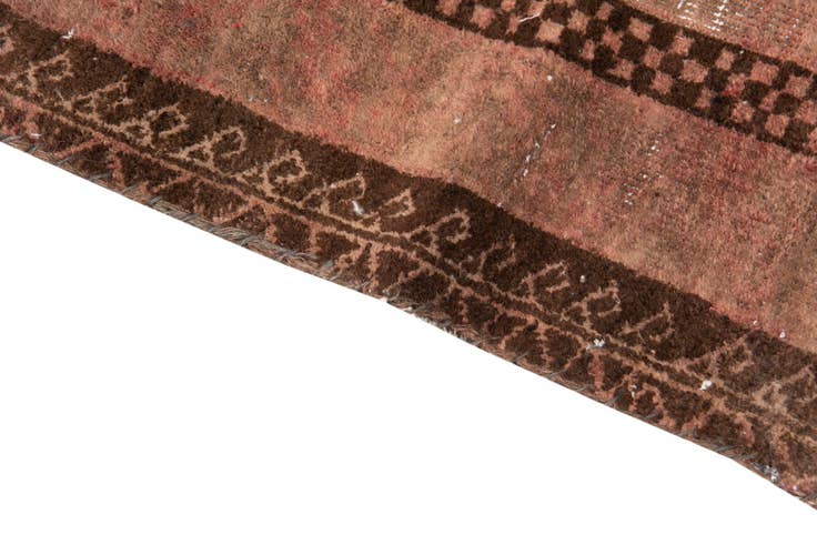 Detail image of 4' 3 x 7' 10 Hand Knotted Ultra Vintage Persian Wool Rug