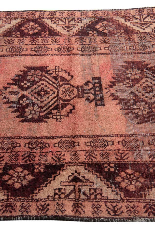 Detail image of 4' 3 x 6' 8 Hand Knotted Ultra Vintage Persian Wool Rug