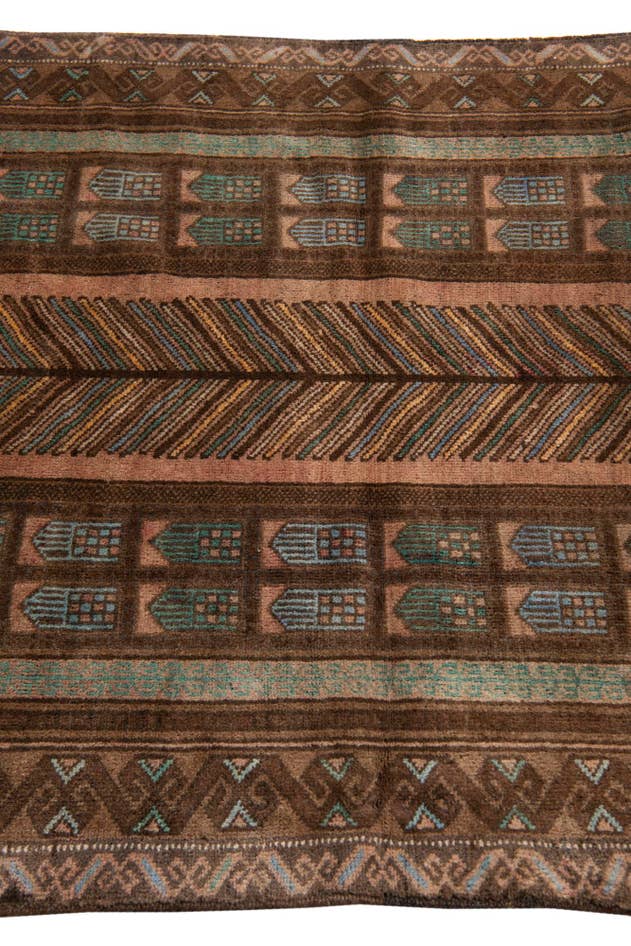 Detail image of 3' 9 x 6' 3 Hand Knotted Ultra Vintage Persian Wool Rug