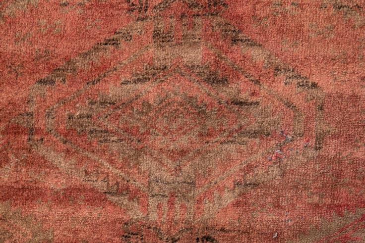 Detail image of 2' 8 x 4' 10 Hand Knotted Ultra Vintage Persian Wool Rug