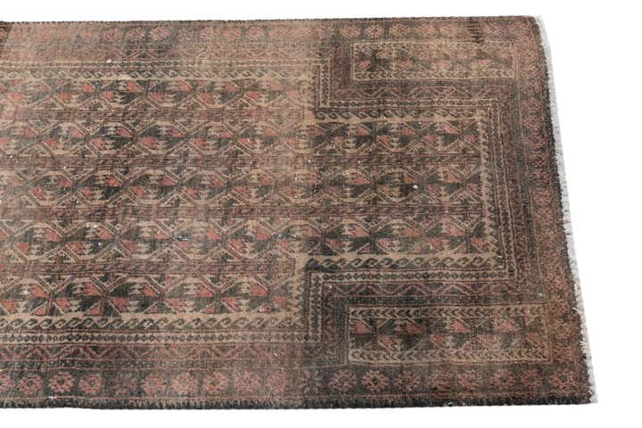 2' 8 x 4' 7 Hand Knotted Ultra Vintage Persian Wool Rug