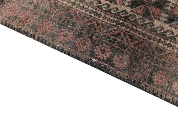 2' 8 x 4' 7 Hand Knotted Ultra Vintage Persian Wool Rug