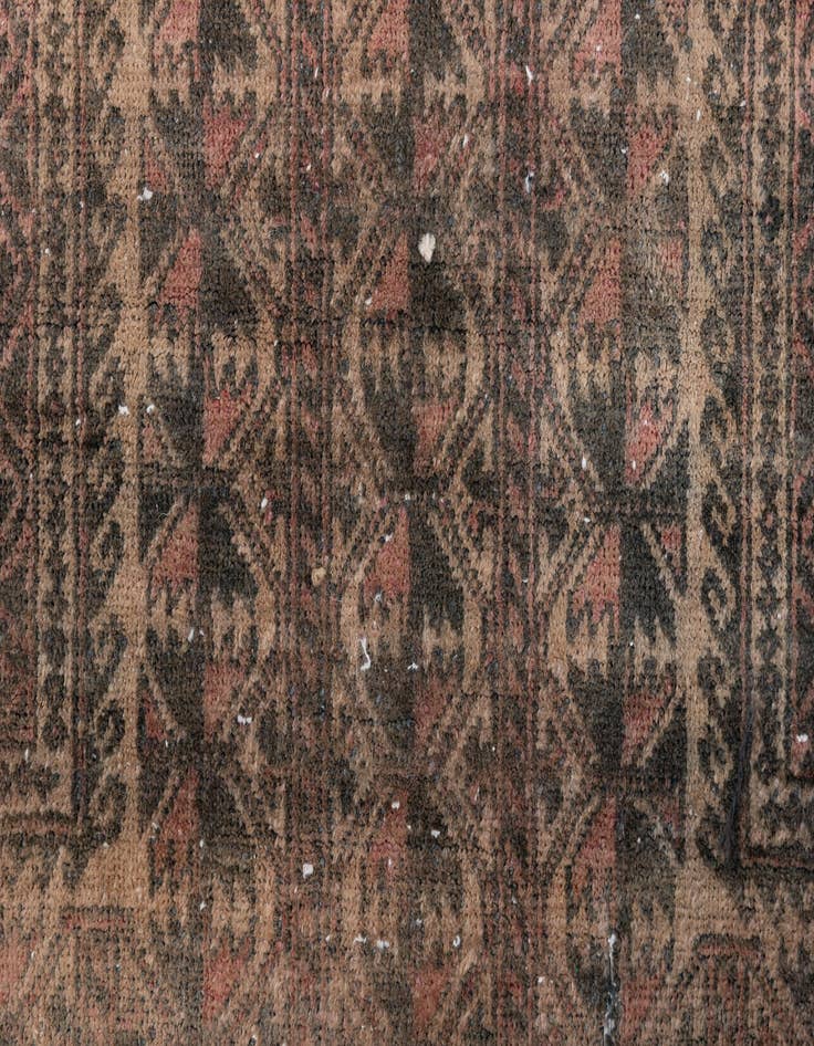 Detail image of 2' 8 x 4' 7  Hand Knotted Ultra Vintage Persian Wool Rug
