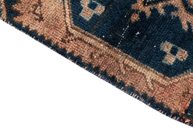 Detail image of 2' 5 x 4' 5 Hand Knotted Ultra Vintage Persian Wool Rug