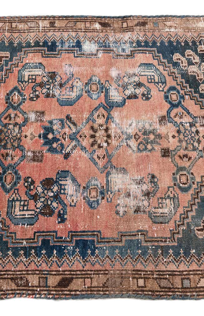 2' 9 x 5' 5 Hand Knotted Ultra Vintage Persian Wool Rug