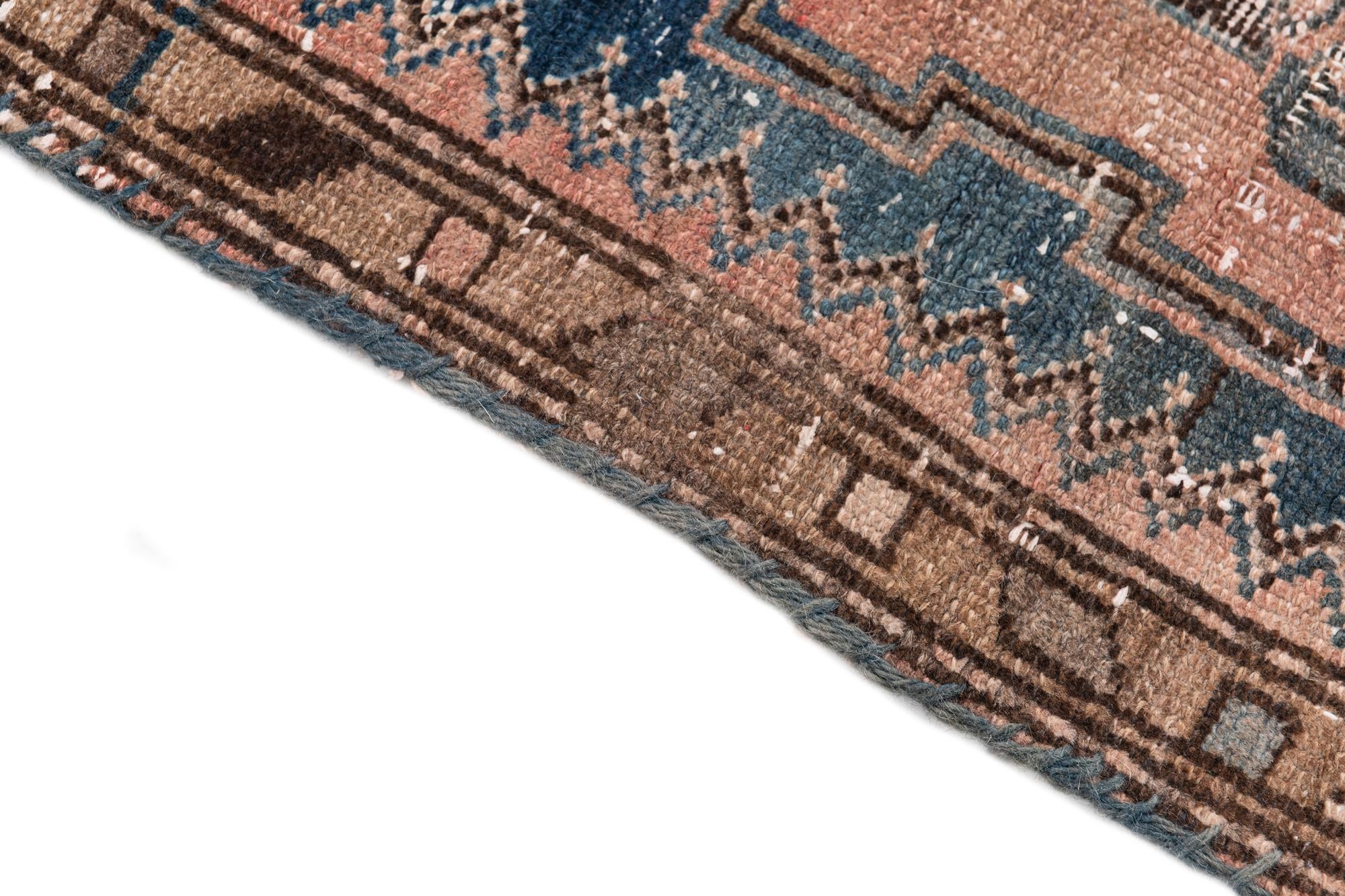 2' 9 x 5' 5 Hand Knotted Ultra Vintage Persian Wool Rug