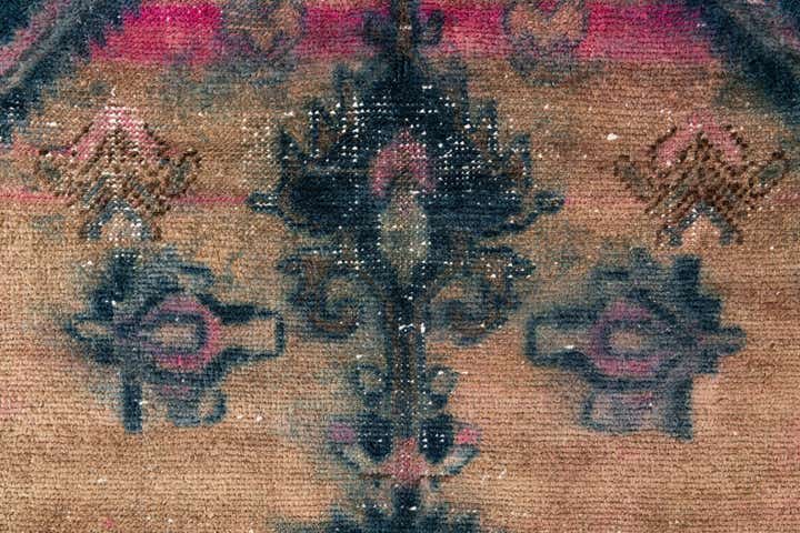 4' x 6' 10 Hand Knotted Ultra Vintage Persian Wool Rug