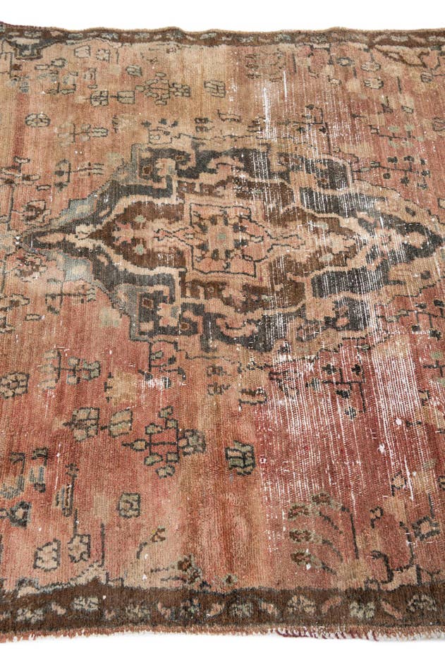 Detail image of 4' 4 x 6' 1 Hand Knotted Ultra Vintage Persian Wool Rug