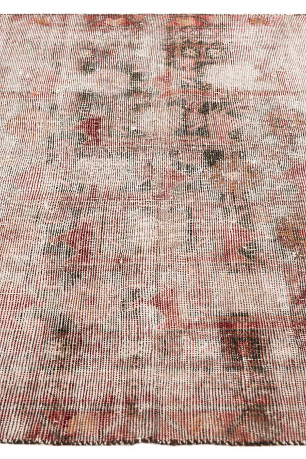 Detail image of 3' 6 x 4' 10 Hand Knotted Ultra Vintage Persian Wool Rug