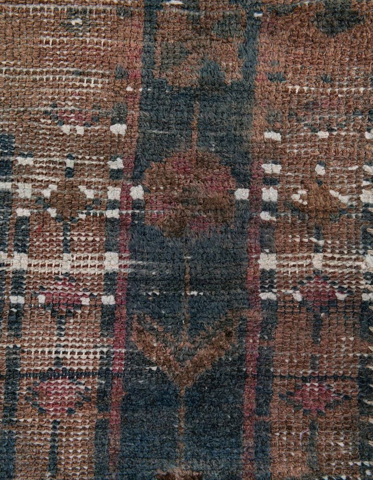 Detail image of 5' x 7' 4  Hand Knotted Ultra Vintage Persian Wool Rug