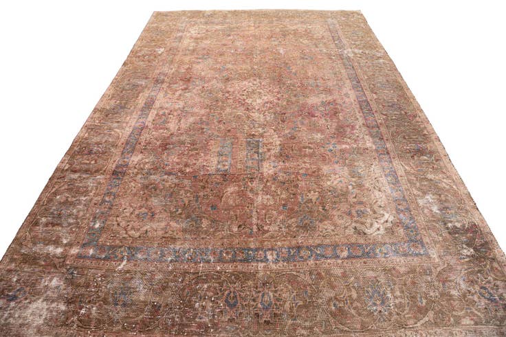Detail image of 7' x 10' 10 Hand Knotted Ultra Vintage Persian Wool Rug