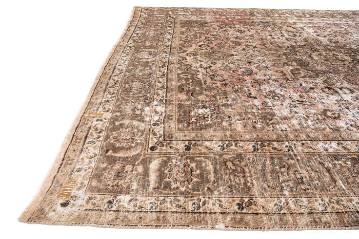 Detail image of 8' 1 x 9' 8 Hand Knotted Ultra Vintage Persian Wool Rug