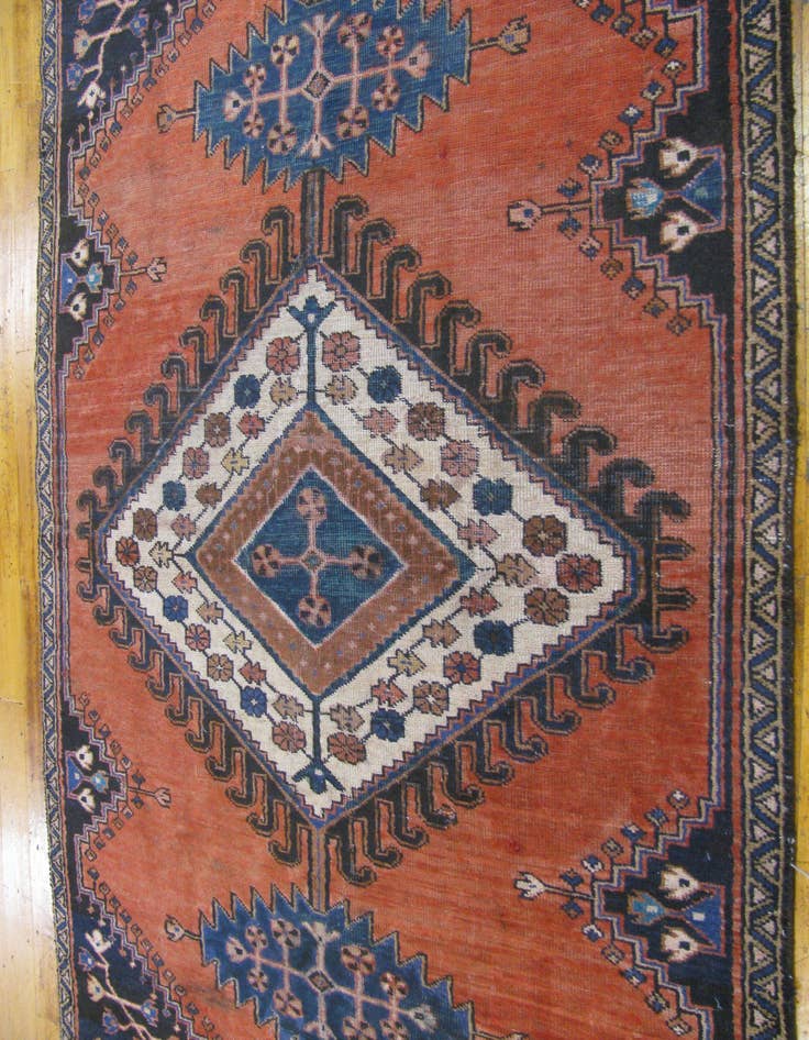 Detail image of 4' 5 x 7' 3 Hand Knotted Viss Persian Wool Rug