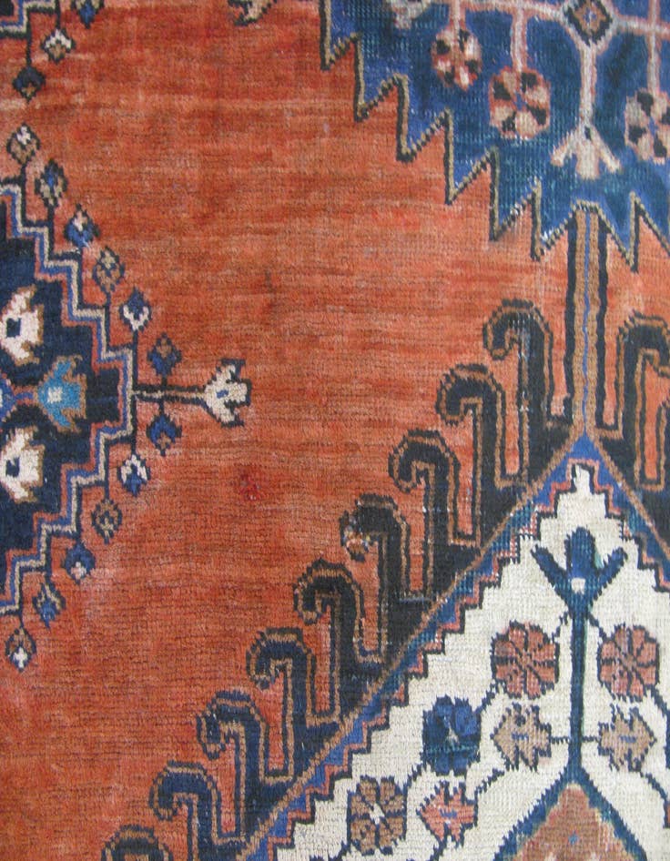 Detail image of 4' 5 x 7' 3 Hand Knotted Viss Persian Wool Rug