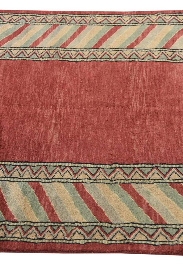 Detail image of 3' 1 x 5' Hand Knotted Ziegler Oriental Wool Rug