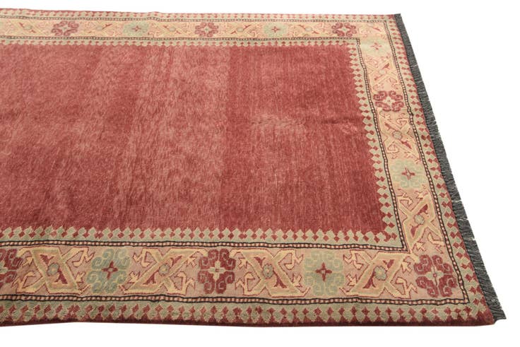 Detail image of 4' 4 x 5' 9 Hand Knotted Ziegler Oriental Wool Rug