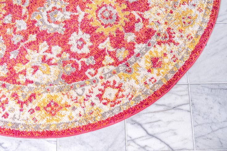 Detail image of 3' x 3' Carrington Round Rug