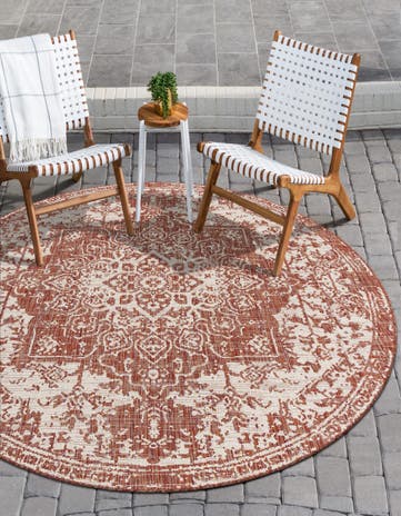 7' x 7' Easy-Clean Jill Zarin Indoor / Outdoor Round Rug