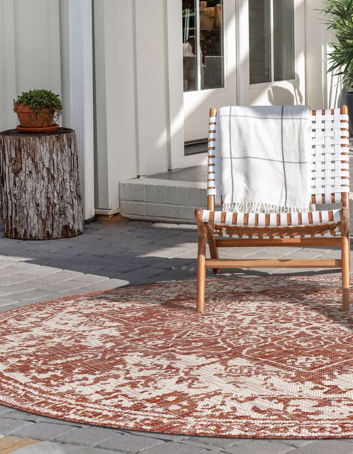 6' 7 x 6' 7 Easy-Clean Jill Zarin Dubai Indoor / Outdoor Round Rug