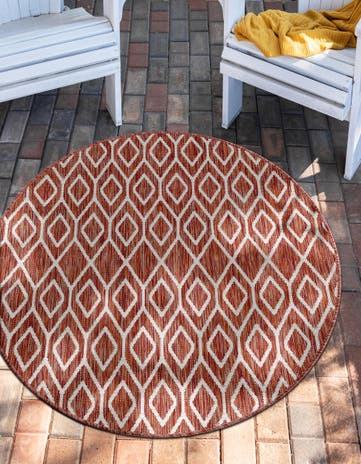 7' x 7' Easy-Clean Jill Zarin Indoor / Outdoor Round Rug