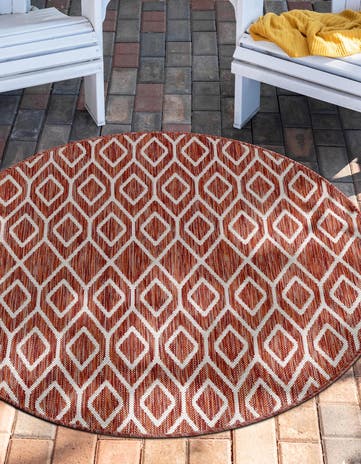 7' x 7' Easy-Clean Jill Zarin Indoor / Outdoor Round Rug