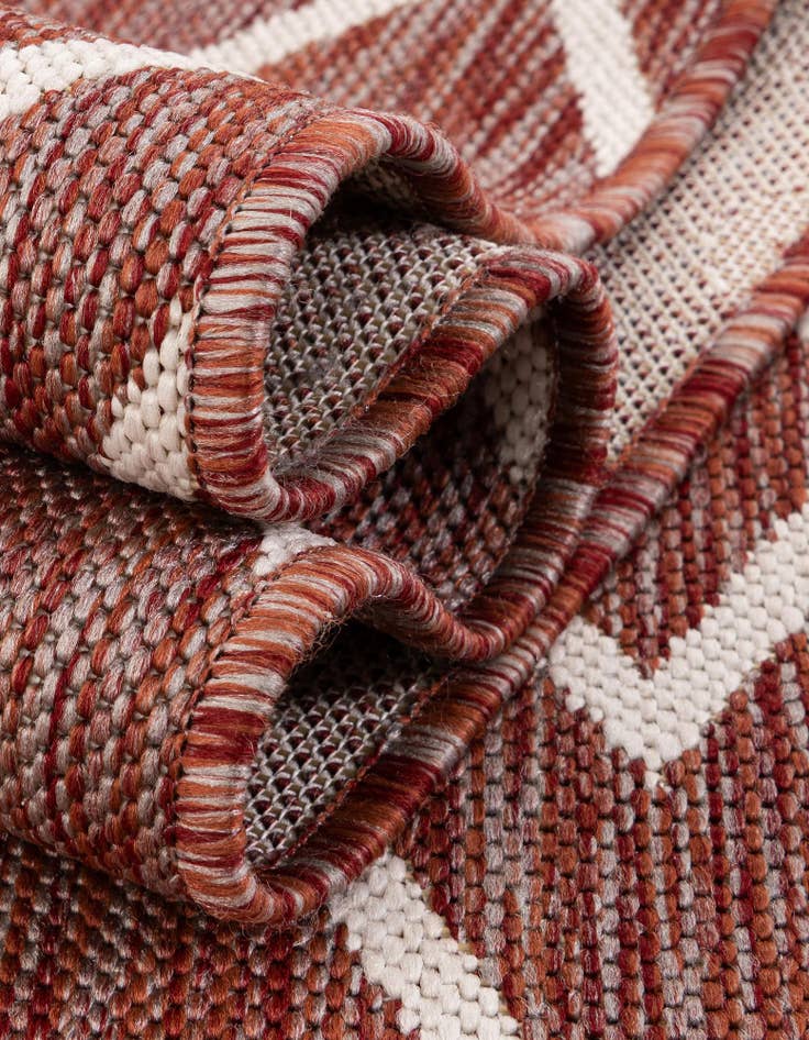 Detail image of 6' 7 x 6' 7 Easy-Clean Jill Zarin Turks and Caicos Indoor / Outdoor Round Rug