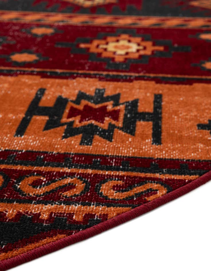 Detail image of 5' 3 x 5' 3 Lucerne Round Rug