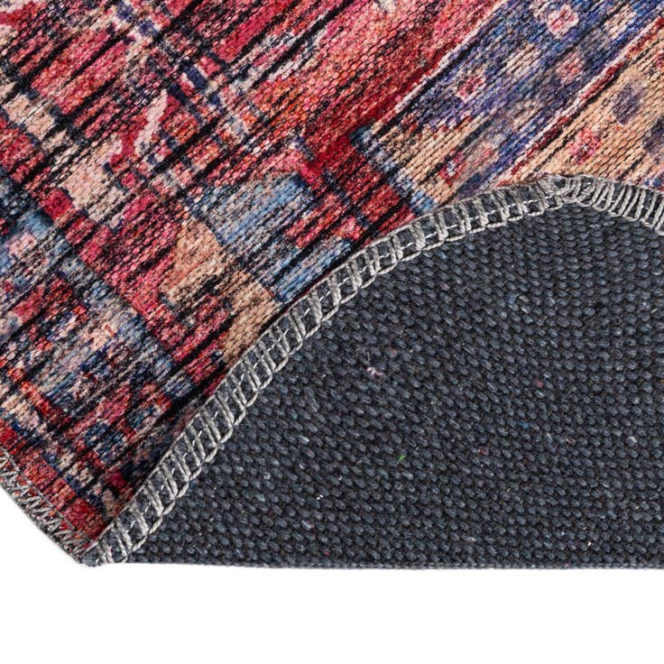 Detail image of 7' 3 x 7' 3 Maahru Round Rug