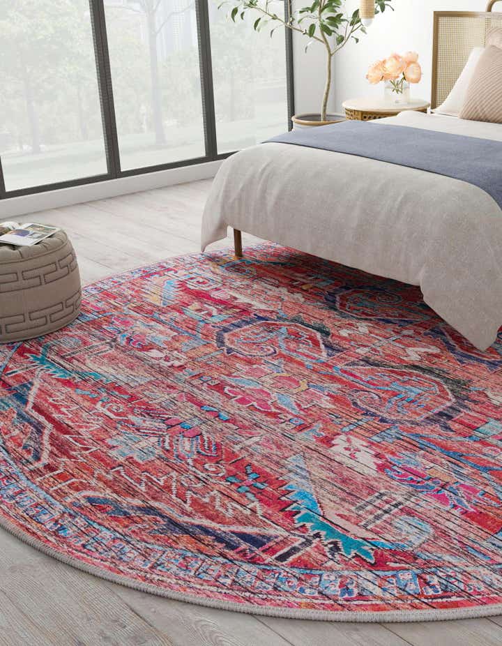 7' 3 x 7' 3 Maahru Round Rug