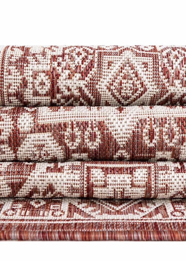 6' x 6' Easy-Clean Aztec Indoor / Outdoor Round Rug