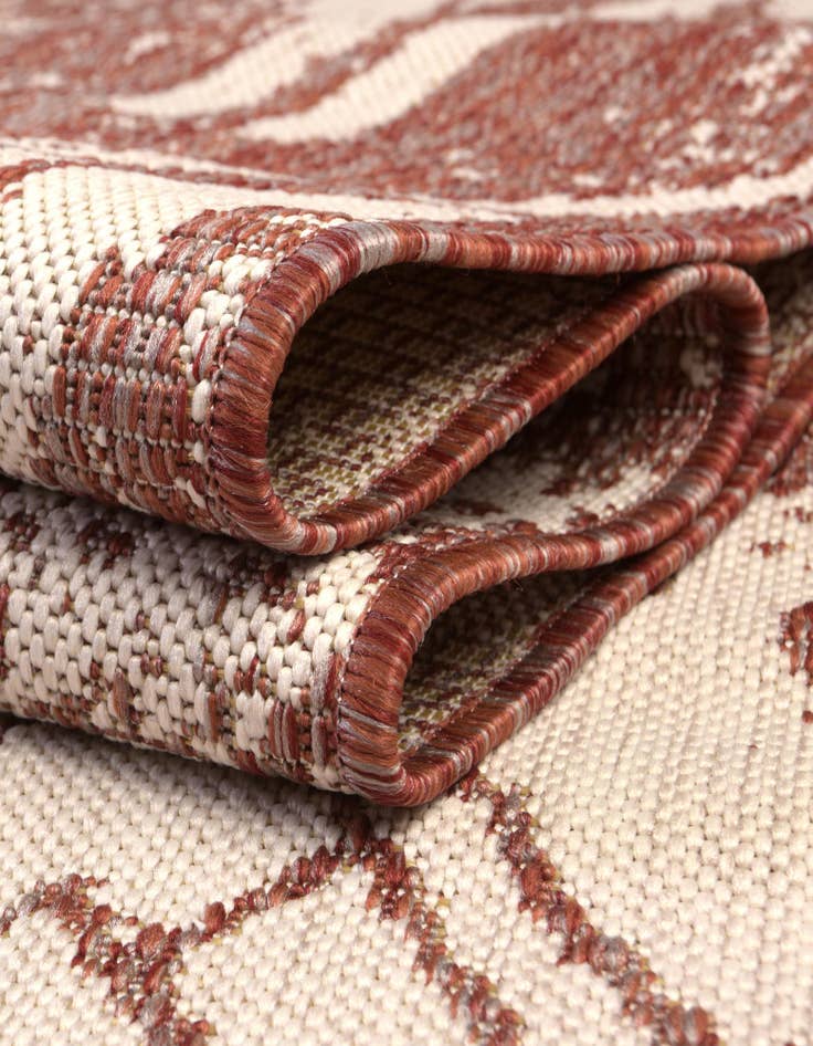 Detail image of 10' 8 x 10' 8 Easy-Clean Bohemian Indoor / Outdoor Round Rug