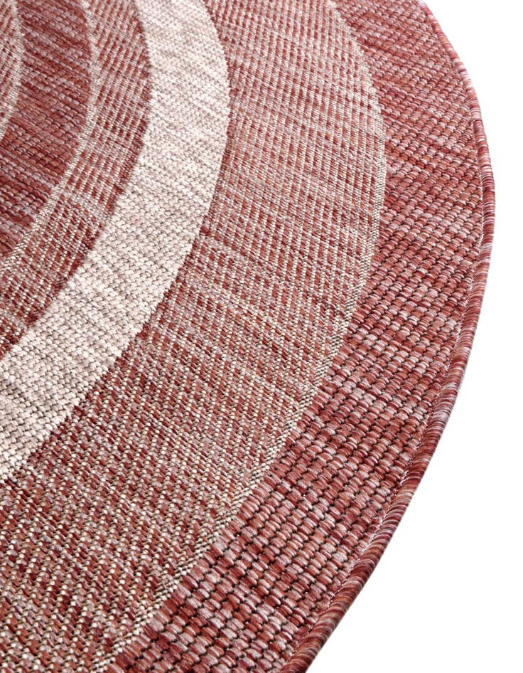 Detail image of 5' 3 x 5' 3 Easy-Clean Border Indoor / Outdoor Round Rug