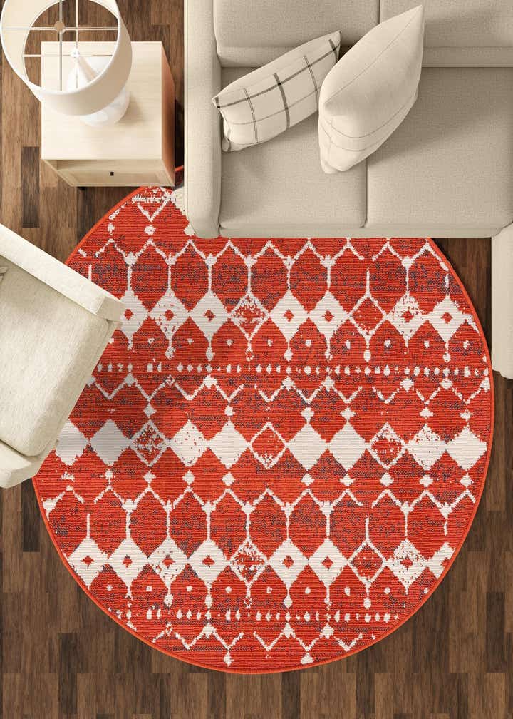 7' x 7' Easy-Clean Lattice Indoor / Outdoor Round Rug