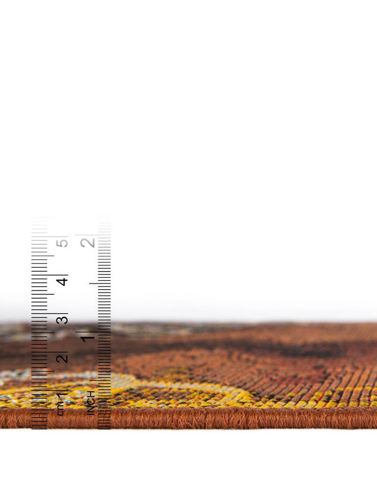 Detail image of 8' x 8'  Washable Modern Indoor / Outdoor Round Rug