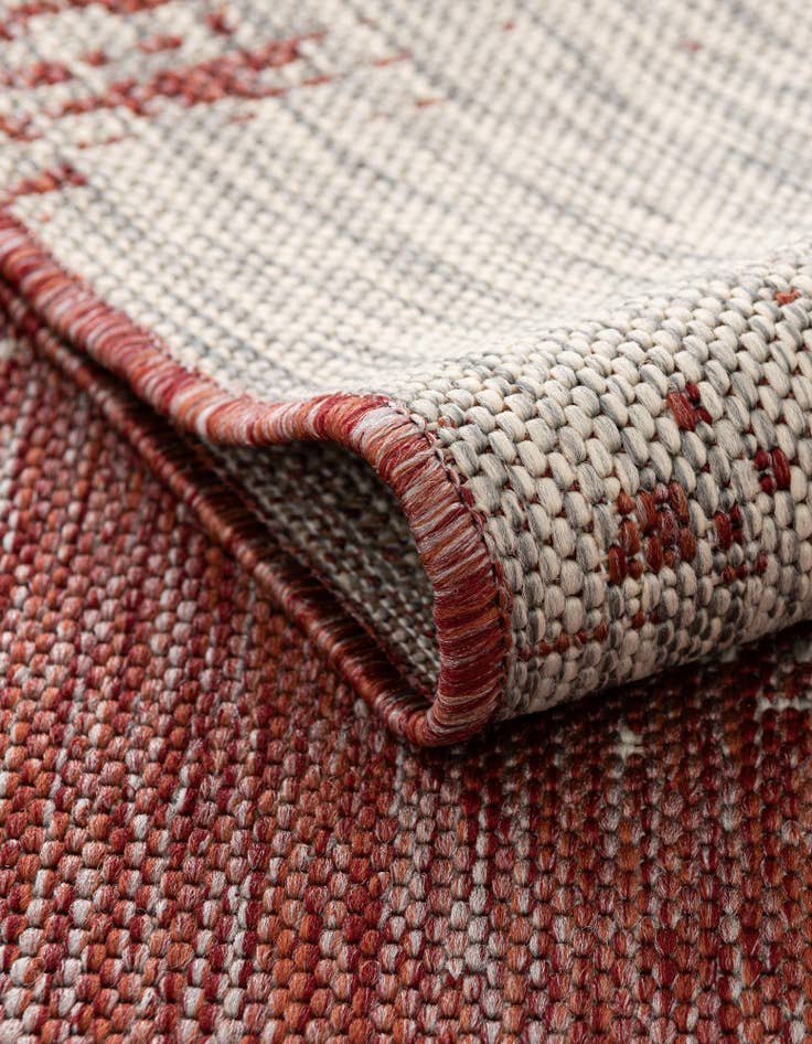 Detail image of 13' x 13' Easy-Clean Modern Indoor / Outdoor Round Rug