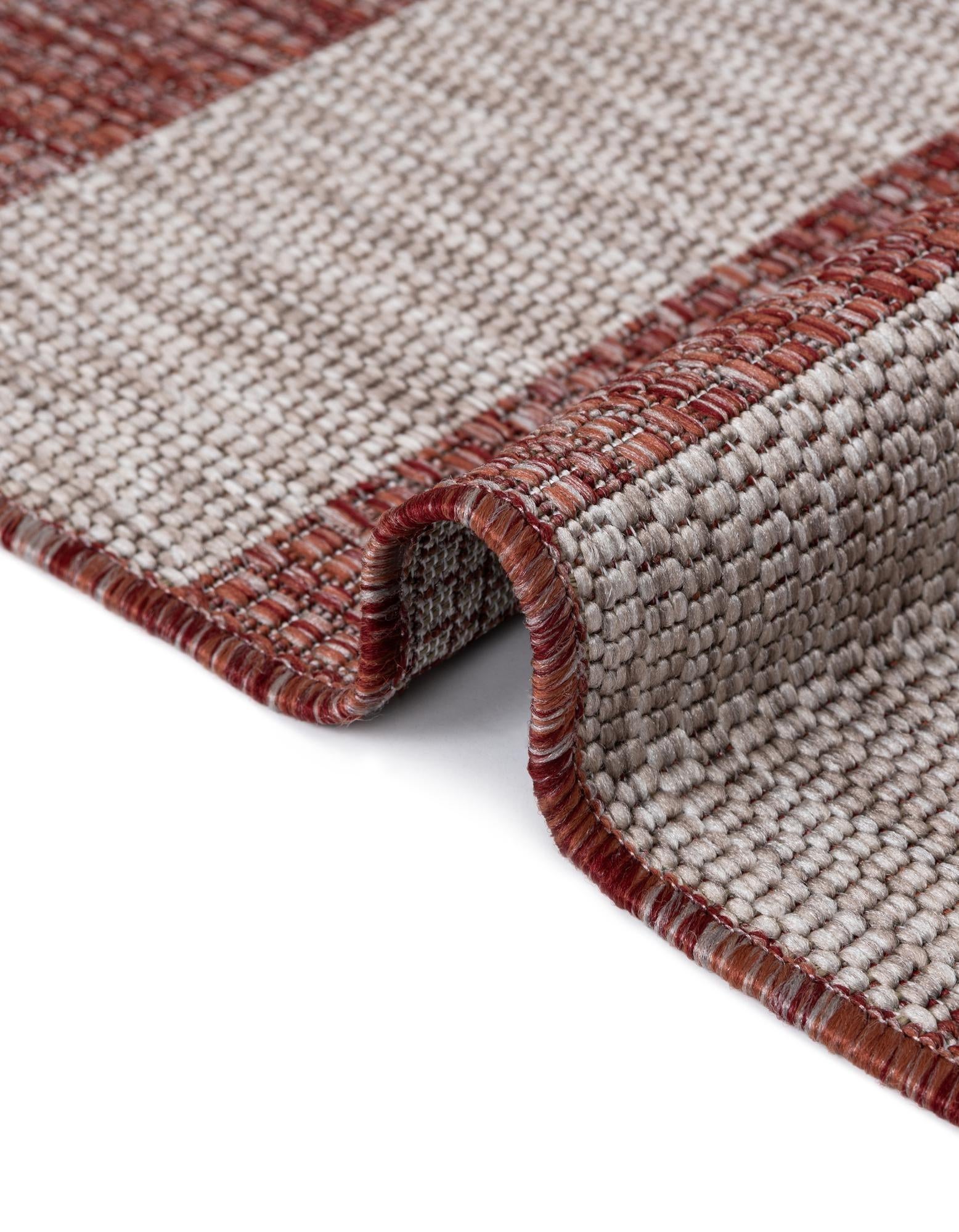 6' x 6' Easy-Clean Ribbon Indoor / Outdoor Round Rug