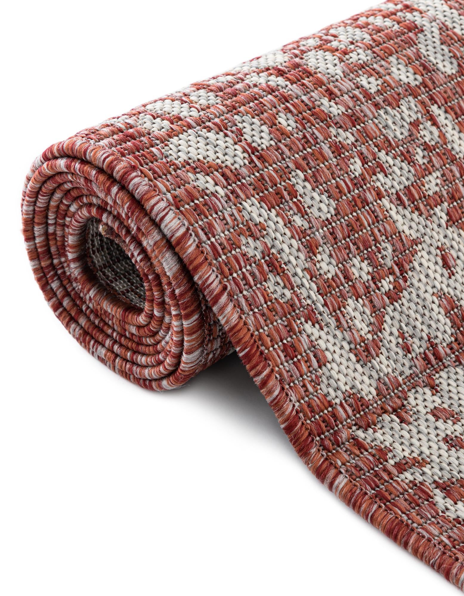 4' x 4' Easy-Clean Traditional Indoor / Outdoor Round Rug