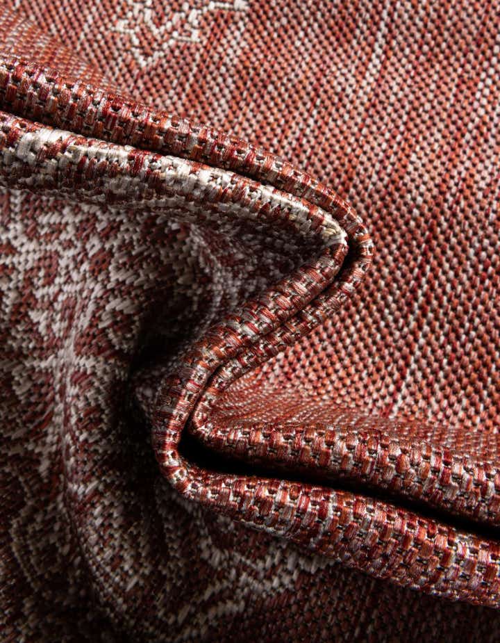 13' x 13' Easy-Clean Traditional Indoor / Outdoor Round Rug