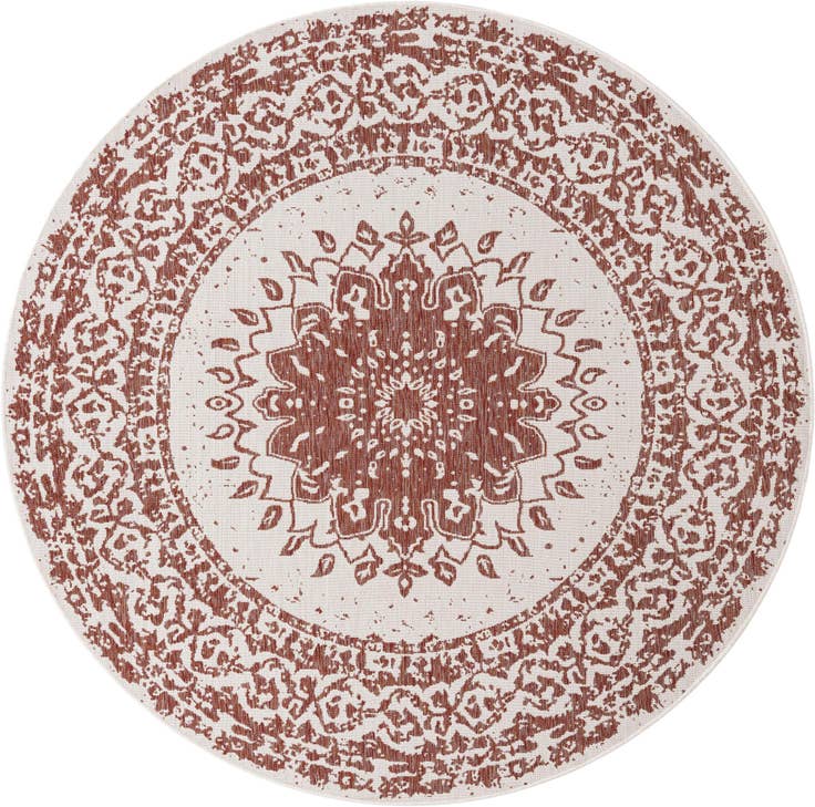 Detail image of 7' 10 x 7' 10 Easy-Clean Traditional Indoor / Outdoor Round Rug
