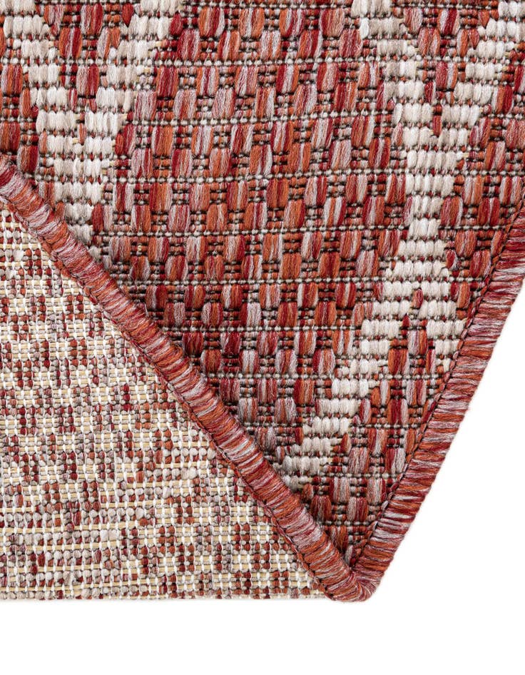 Detail image of 4' x 4' Easy-Clean Trellis Indoor / Outdoor Round Rug